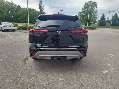 2021 Toyota Highlander Platinum