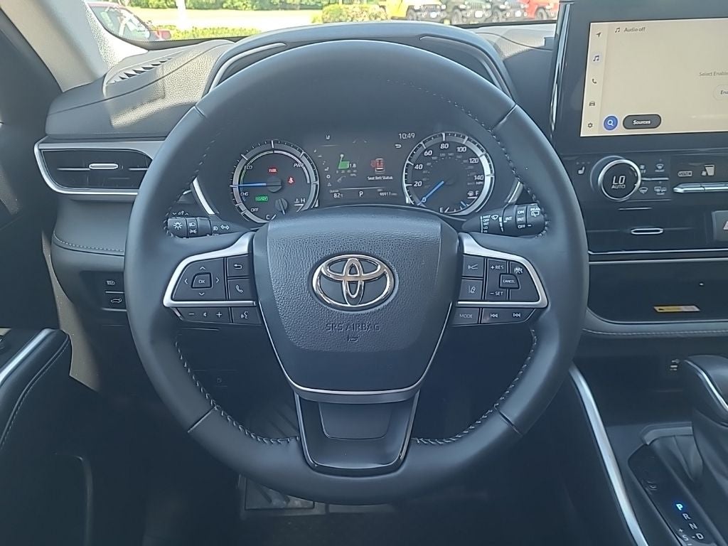 2023 Toyota Highlander Hybrid XLE