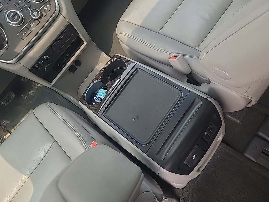 2016 Toyota Sienna XLE Premium 8 Passenger