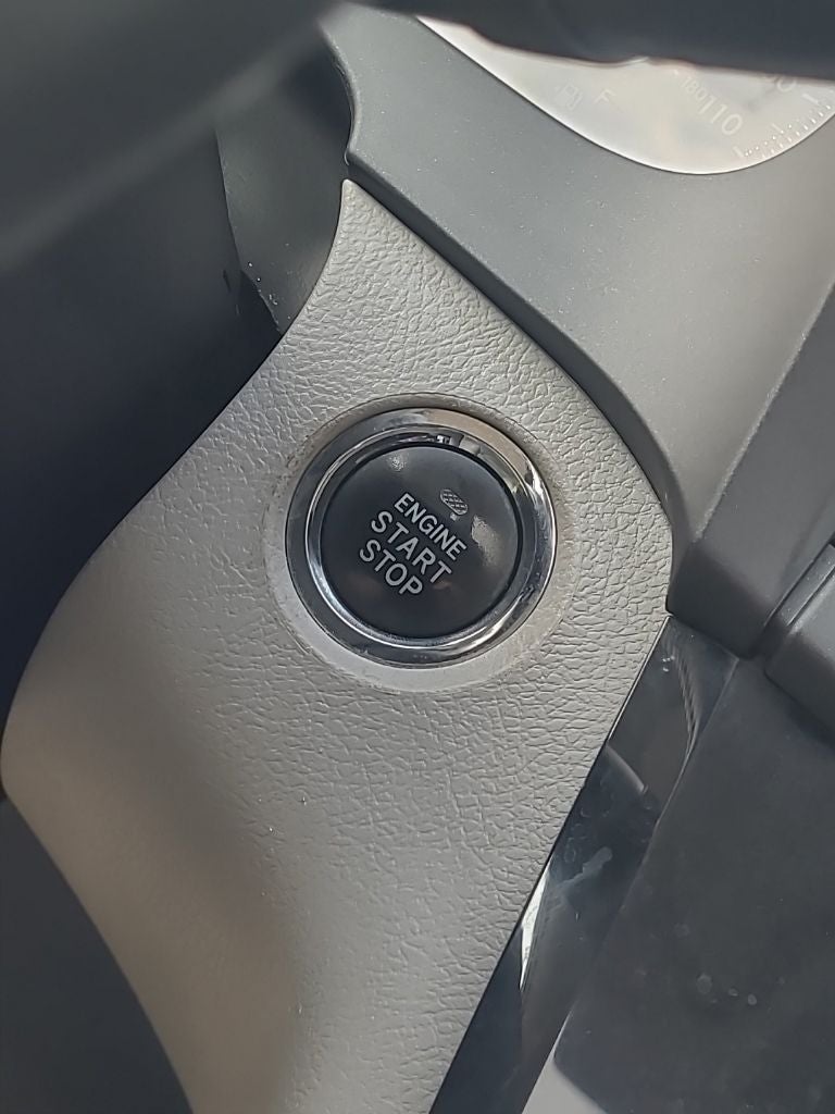 2016 Toyota Sienna XLE Premium 8 Passenger