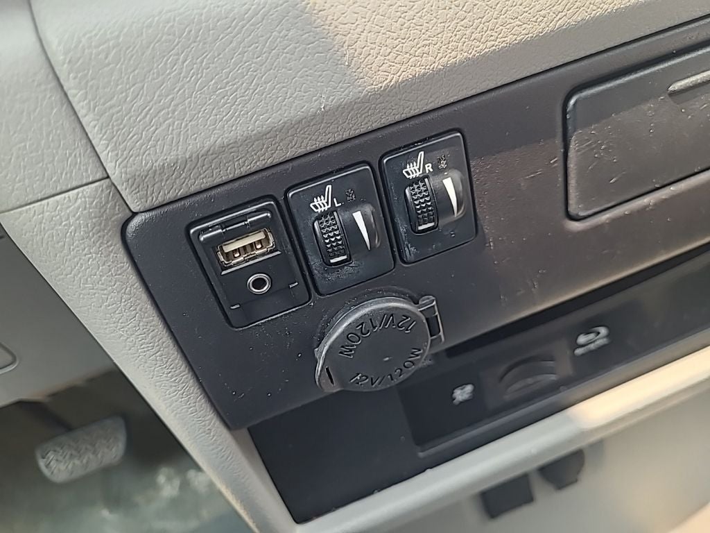 2016 Toyota Sienna XLE Premium 8 Passenger