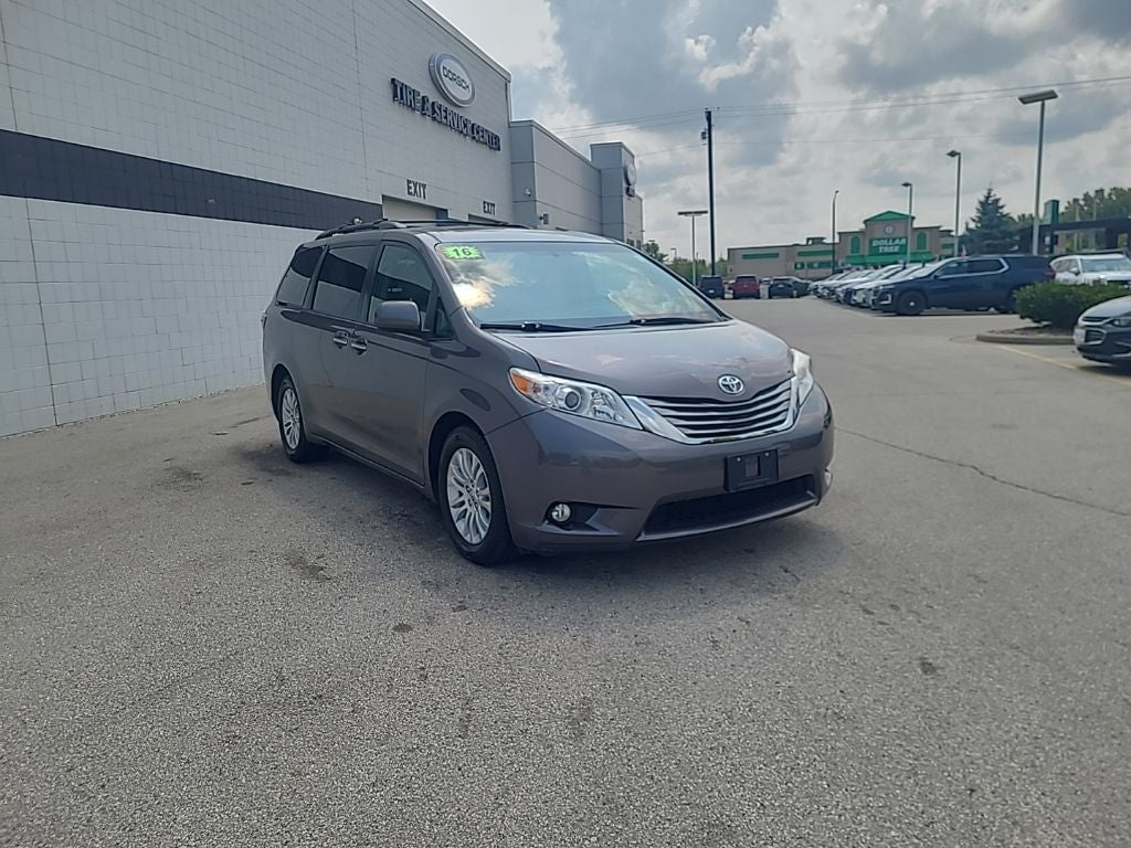 2016 Toyota Sienna XLE Premium 8 Passenger