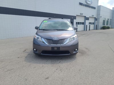 2016 Toyota Sienna XLE Premium 8 Passenger