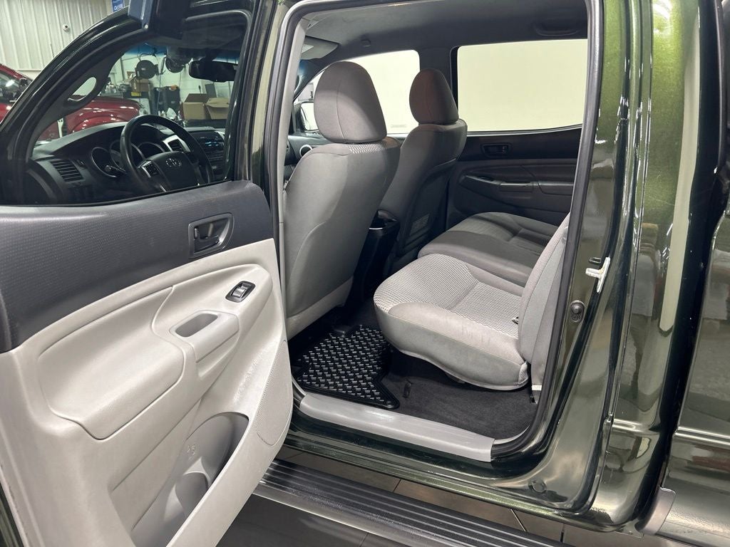 2012 Toyota Tacoma Base V6