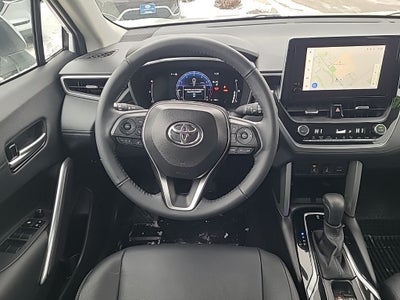 2024 Toyota Corolla Cross XLE