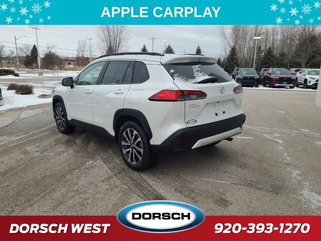 2024 Toyota Corolla Cross XLE