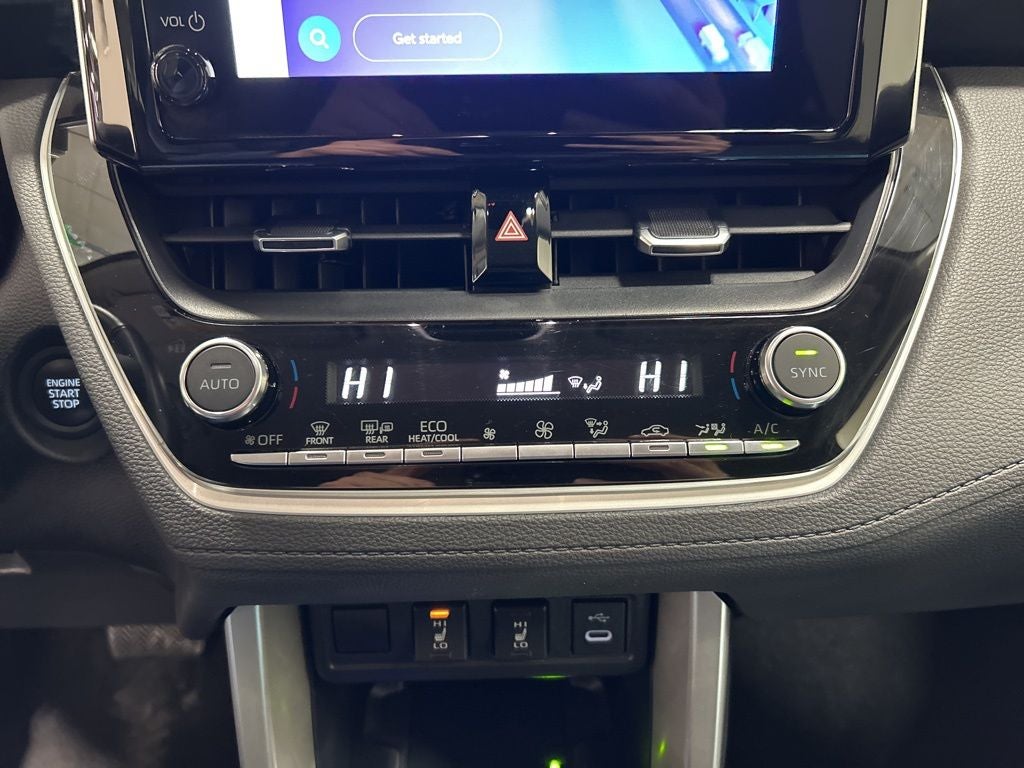 2024 Toyota Corolla Cross XLE