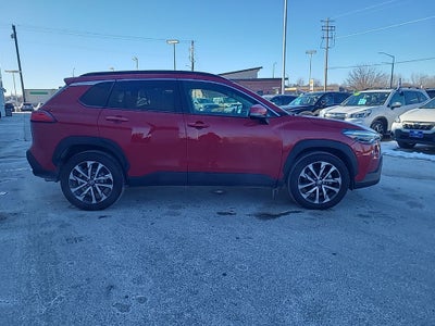 2024 Toyota Corolla Cross XLE