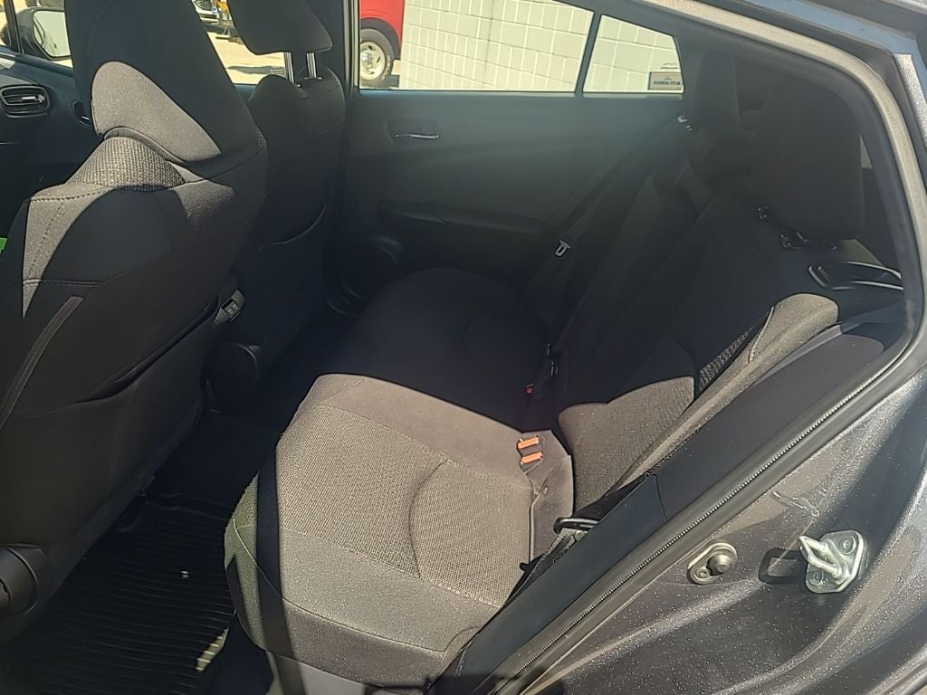 2022 Toyota Prius LE