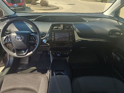 2022 Toyota Prius LE