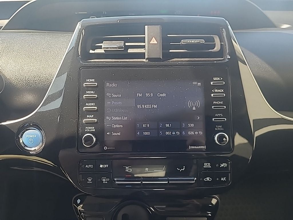 2022 Toyota Prius LE