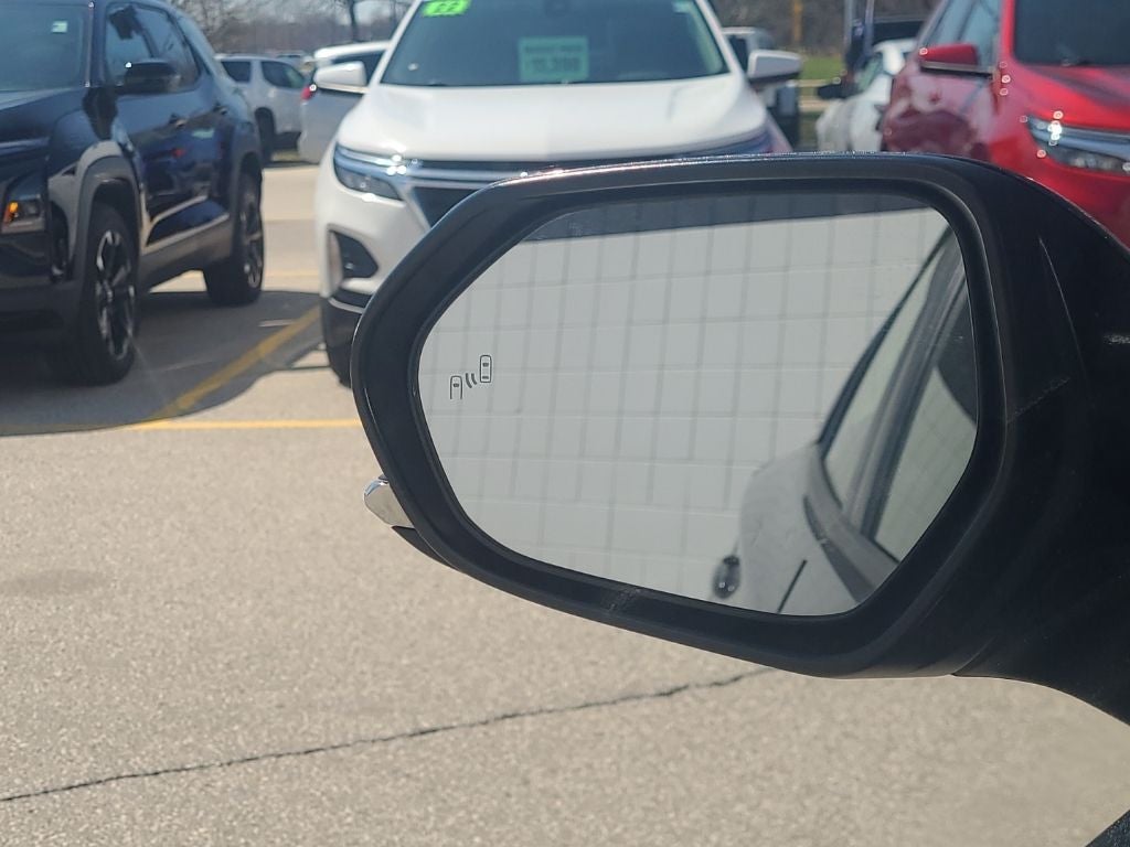 2022 Toyota Prius LE