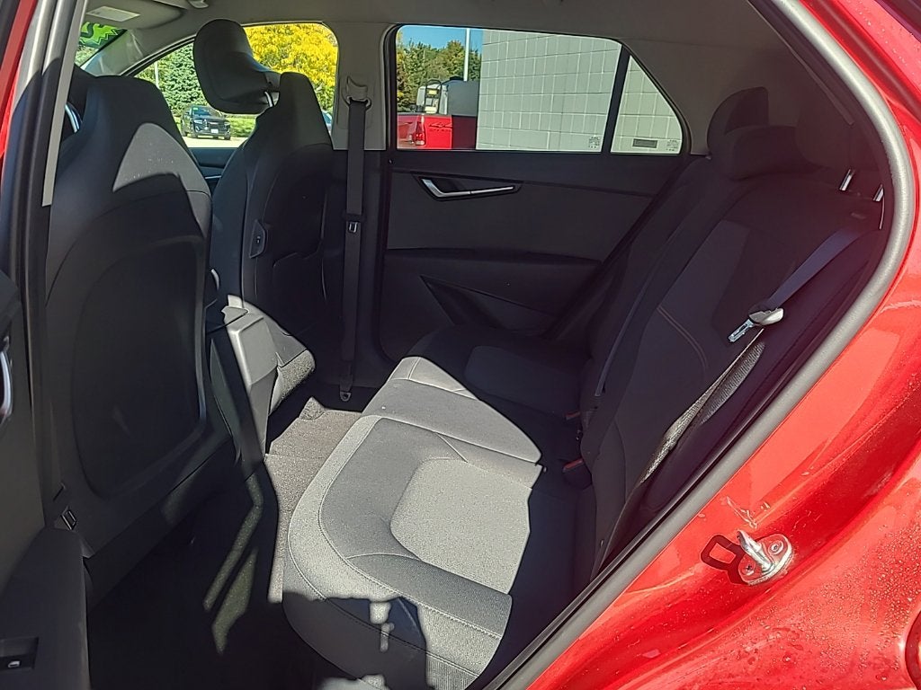 2025 Kia Niro LX