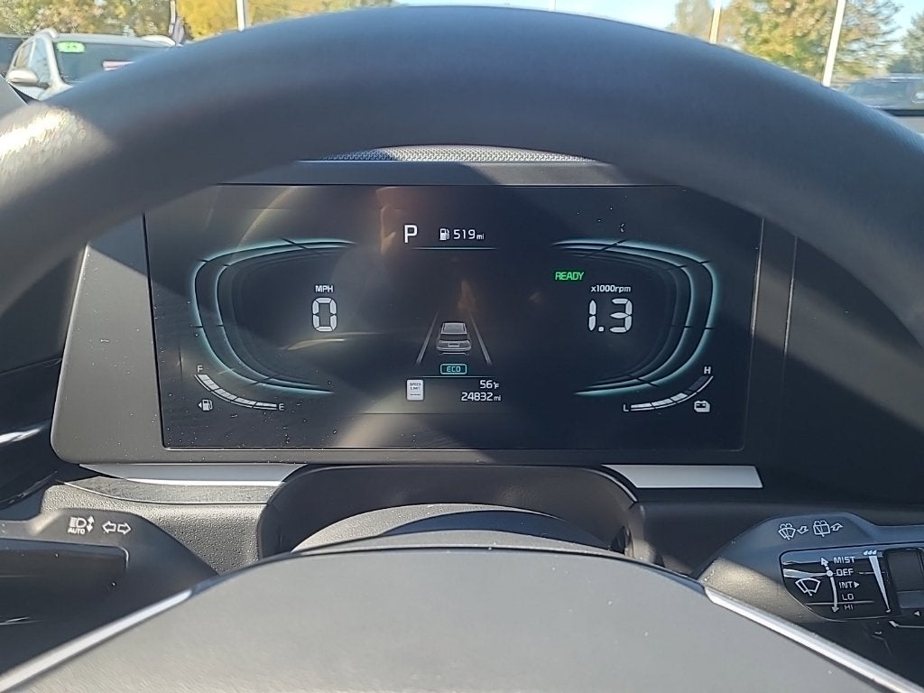 2025 Kia Niro LX