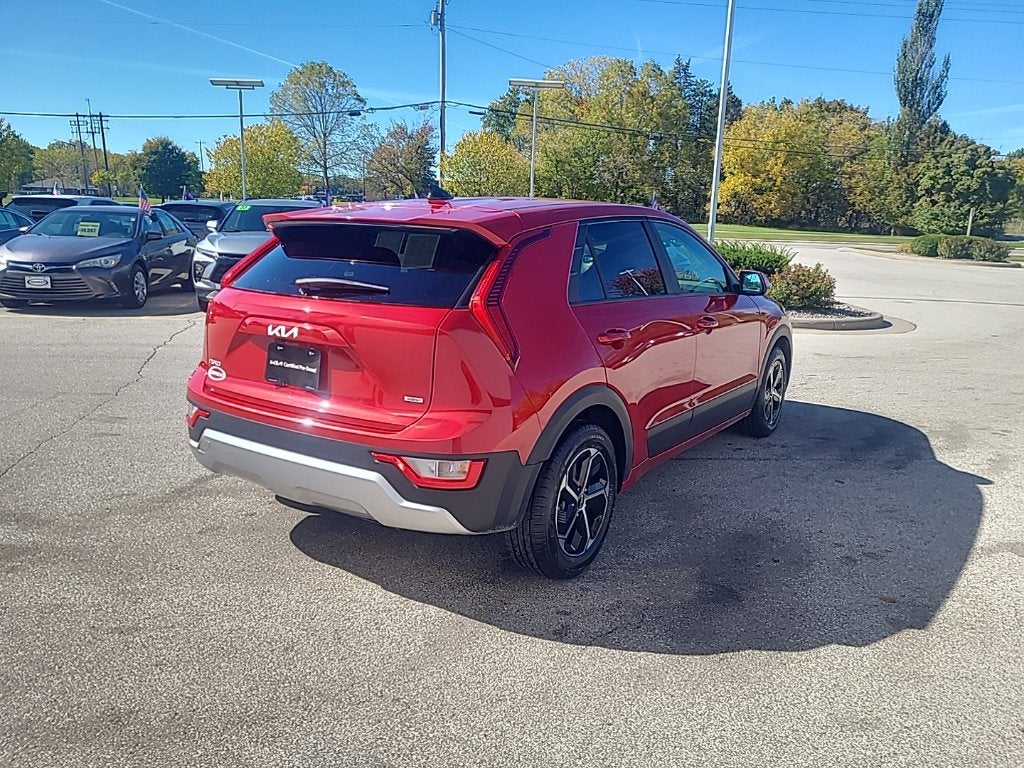 2025 Kia Niro LX