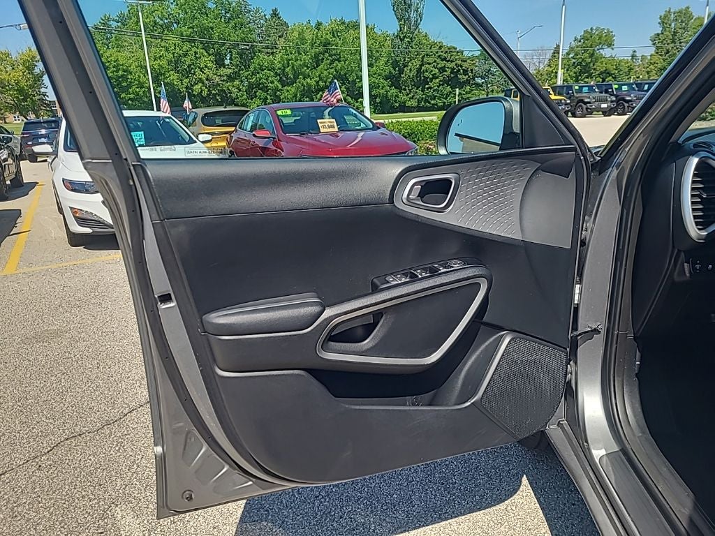2024 Kia Soul LX