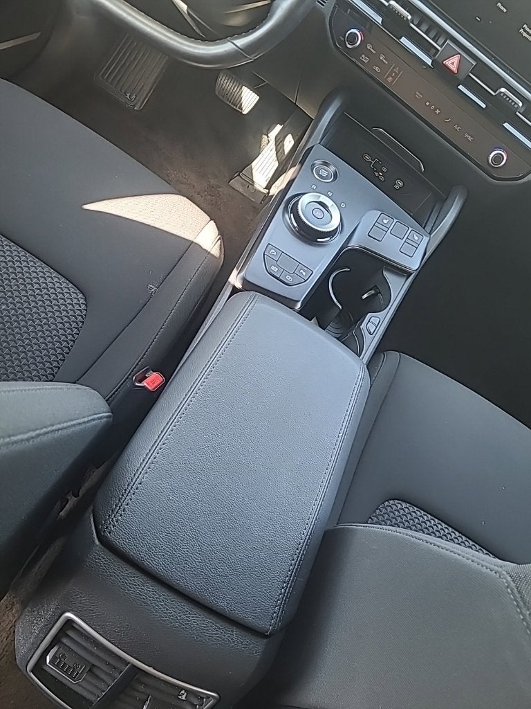 2026 Kia Sportage Hybrid S