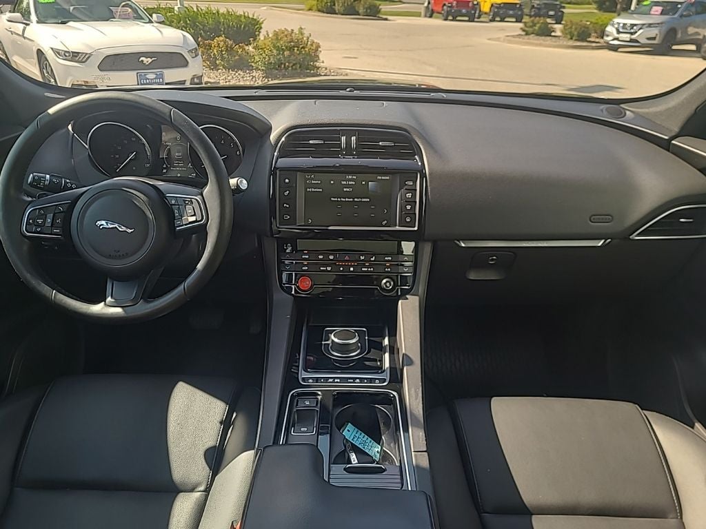 2018 Jaguar F-PACE 35t Premium