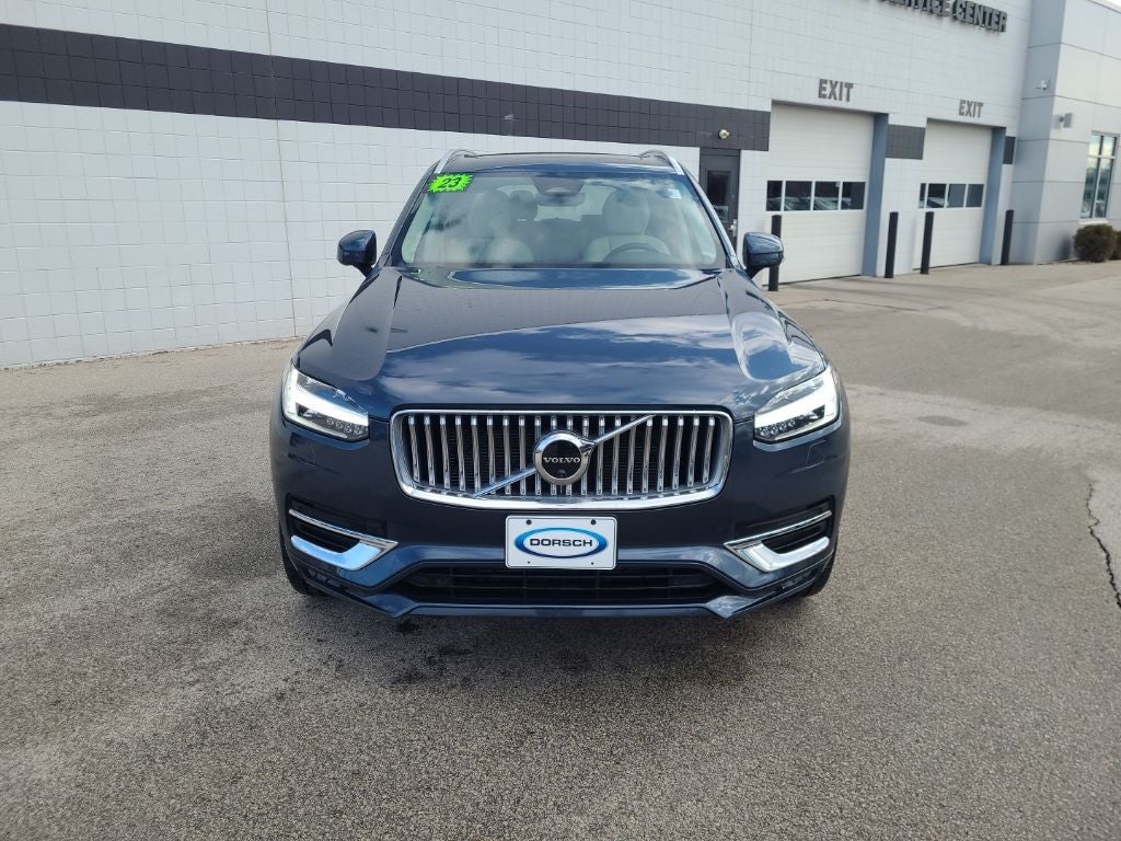 2023 Volvo XC90 B6 Plus 7-Seater