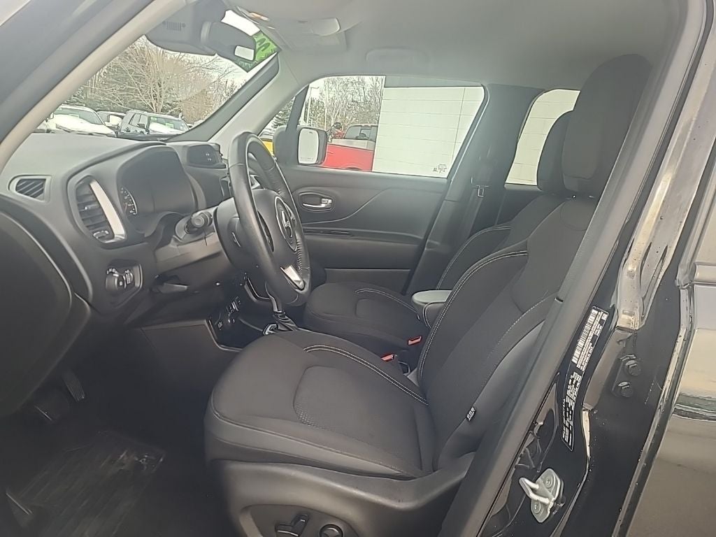 2023 Jeep Renegade Latitude