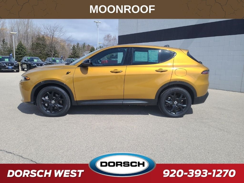 Used 2024 Dodge Hornet R/T Plus with VIN ZACPDFDW4R3A14194 for sale in Green Bay, WI